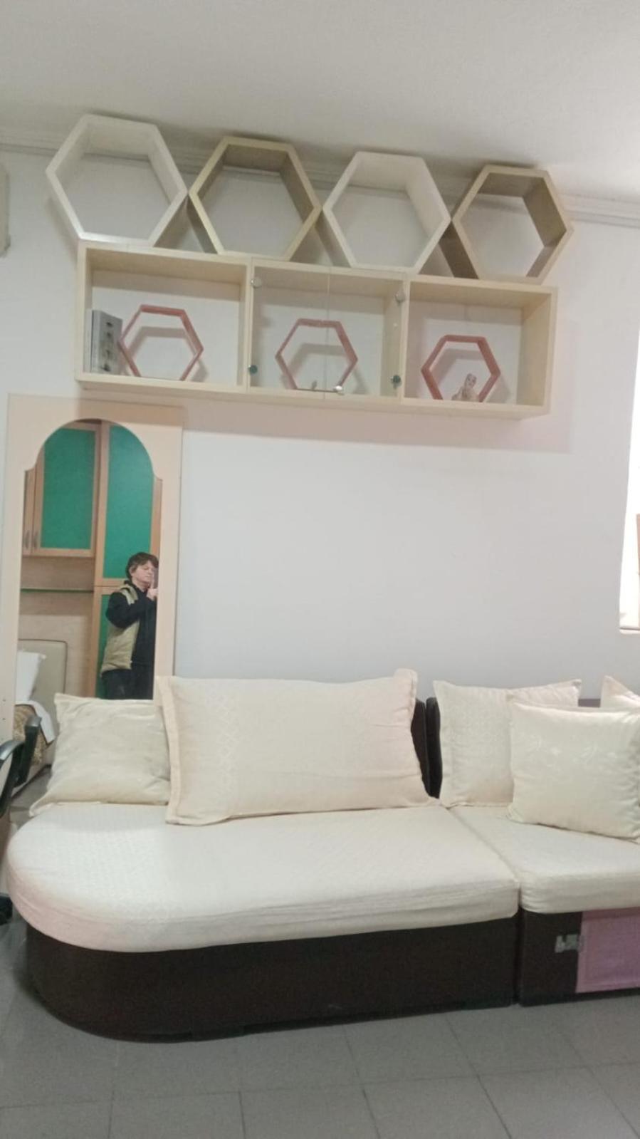 Guest Room Tirana Center Екстер'єр фото
